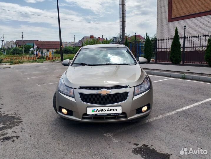 Chevrolet Cruze 1.6 AT, 2012, 235 000 км