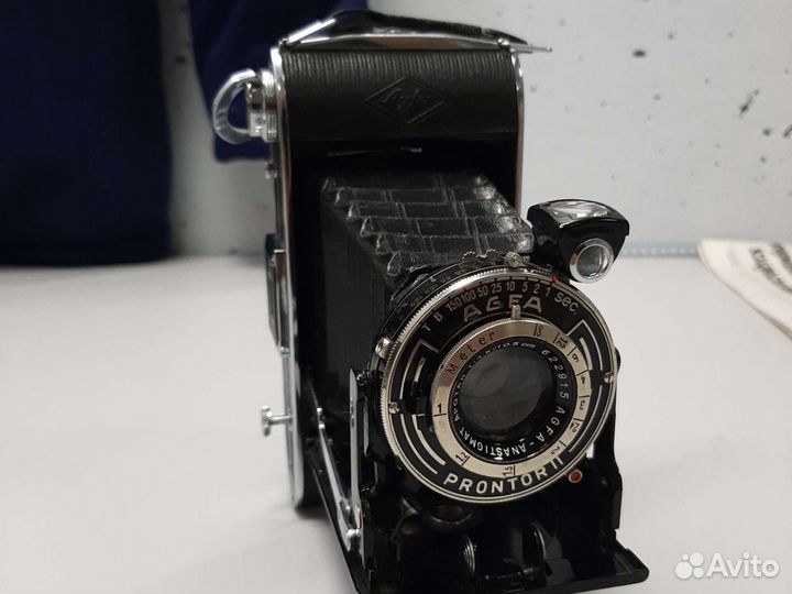 Пленочный фотоаппарат