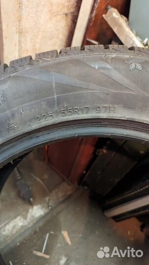 Jinyu YW52 225/55 R17 97H