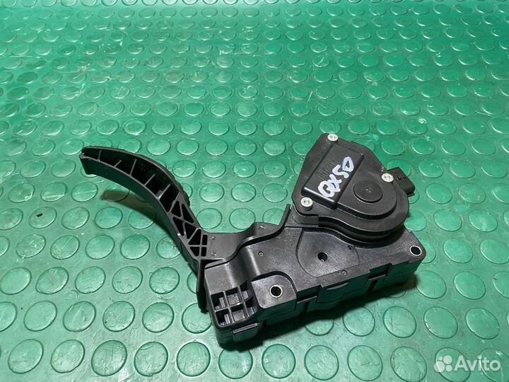 Педаль газа Infiniti QX50 II (2017—2024)