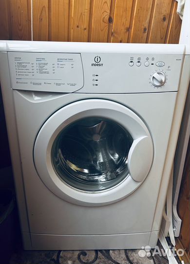 Стиральная машина indesit