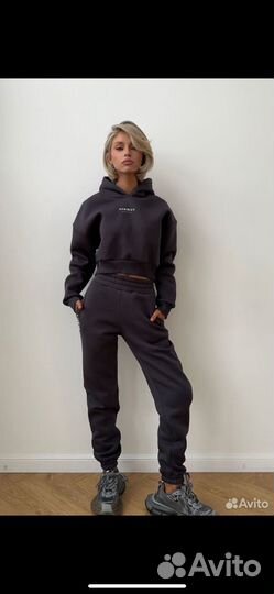 Maneken brand костюм