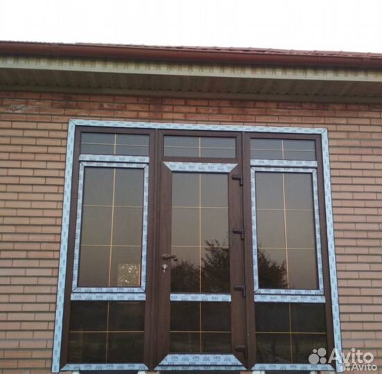 Дверь пластиковая