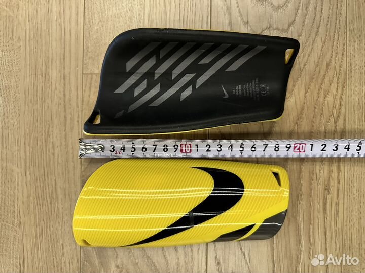 Щитки футбольные nike mercurial