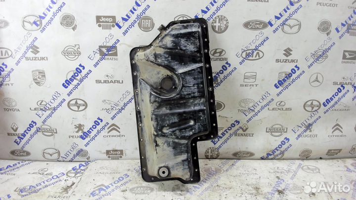 Нижняя часть масляного поддона Audi A6 C6,4F 2004