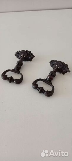 Дверная ручка