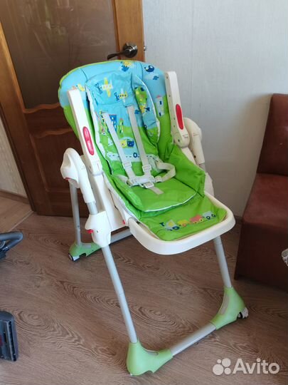 Продам стульчик для кормления