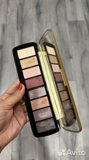 Палетка revolution