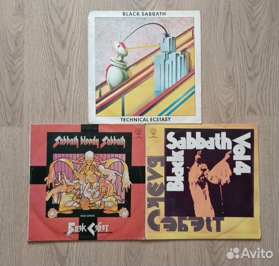 3 пластинки Black Sabbath