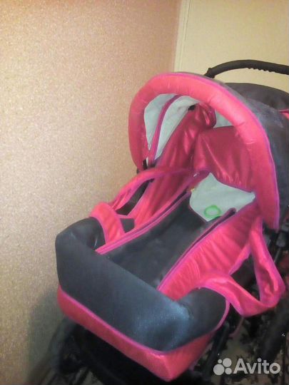 Коляска детская