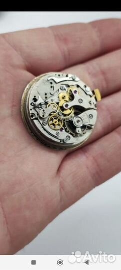 Часы хронограф