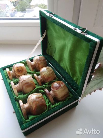 Набор рюмок из натурального камня