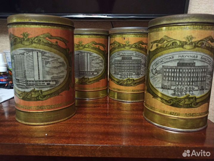 Банки жестяные