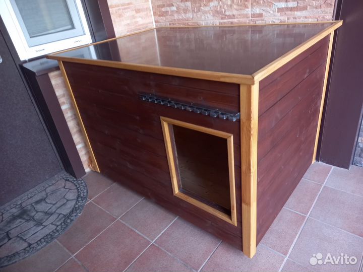 Теплая будка для крупной собаки