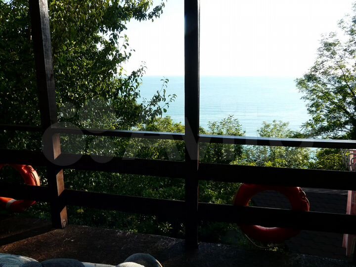 Комната 15 м² в 5-к., 1/2 эт.