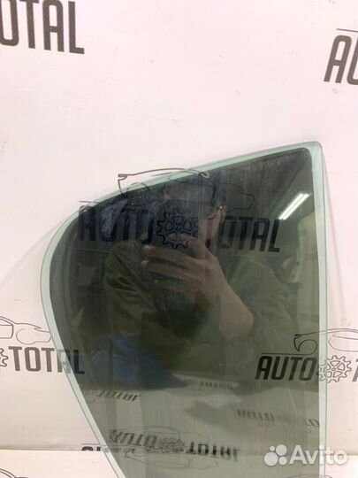 Стекло двери заднее правое Opel Corsa D Z12XEP