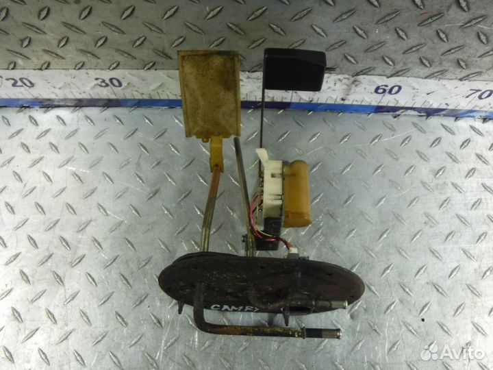 Датчик уровня топлива Toyota Camry CV30