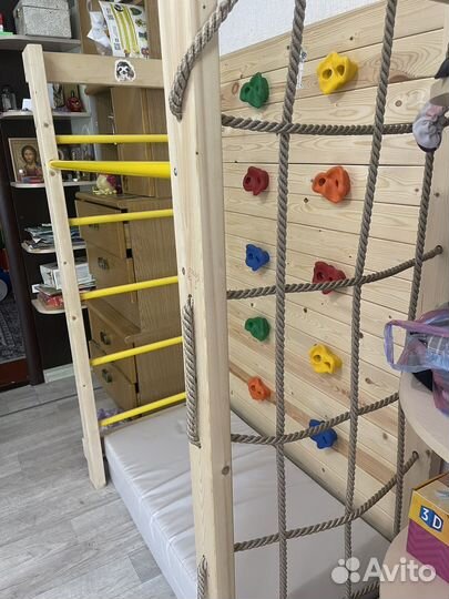 Шведская стенка для детей