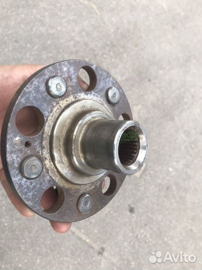 Задний левый кулак ступица 52750-2E500 sportage2