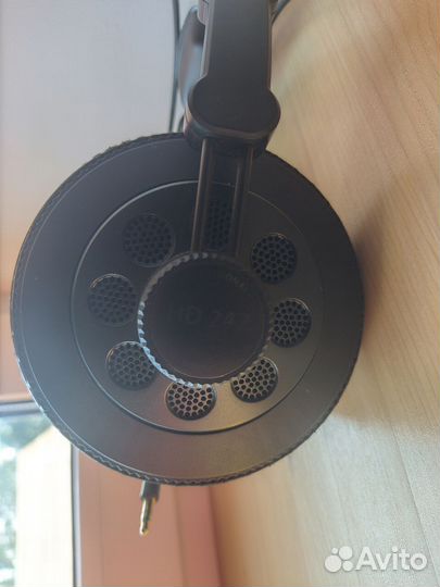 Axelvox hd242