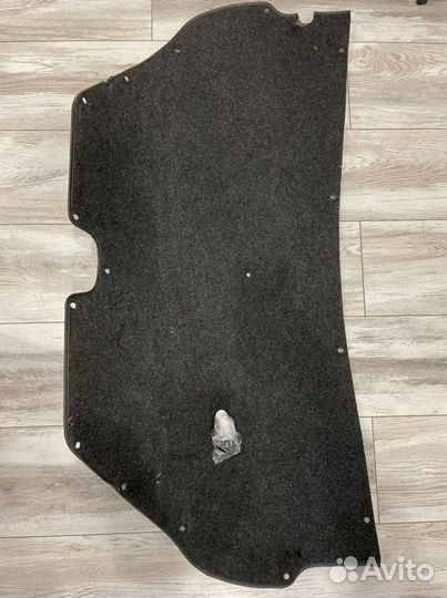 Обшивка крышки багажника toyota cresta jzx100