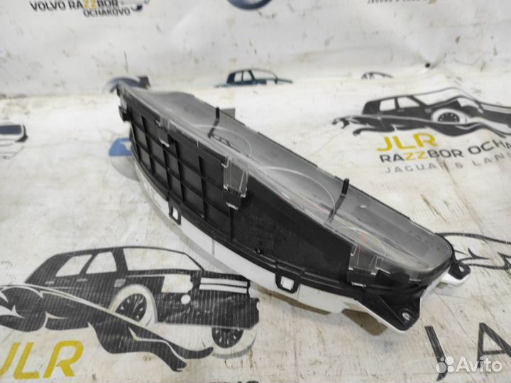 Приборная панель Volvo S60 S80 V70 XC70 2001-2009