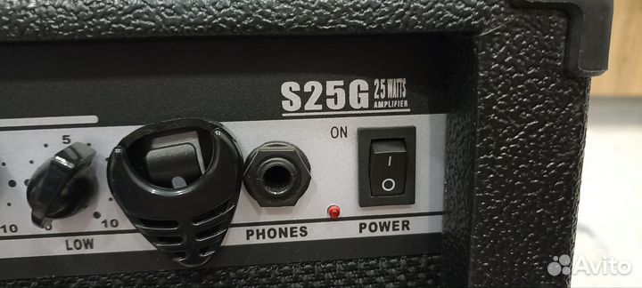 Гитарный комбоусилитель Feem s25g