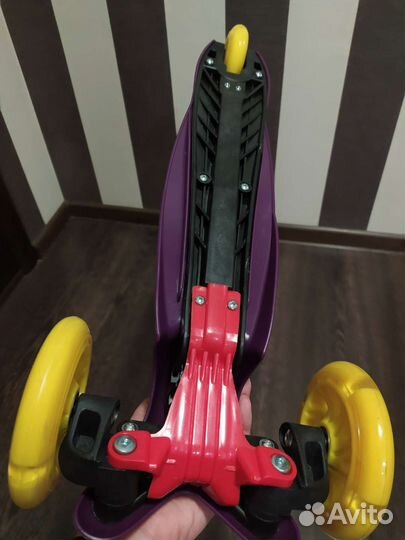 Самокат детский трехколесный новый
