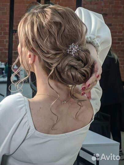 Прически и локоны