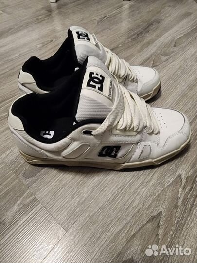 Кроссовки дутыши DC shoes Stag