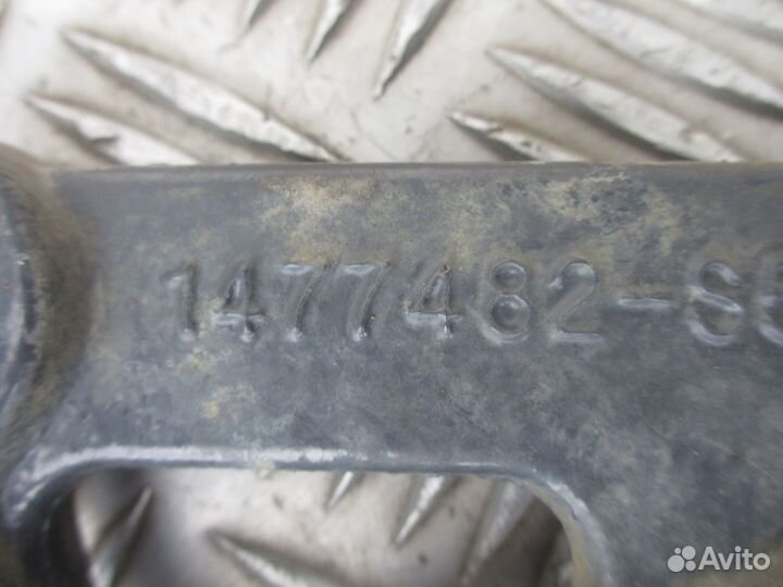 Кронштейн Scania 1477482