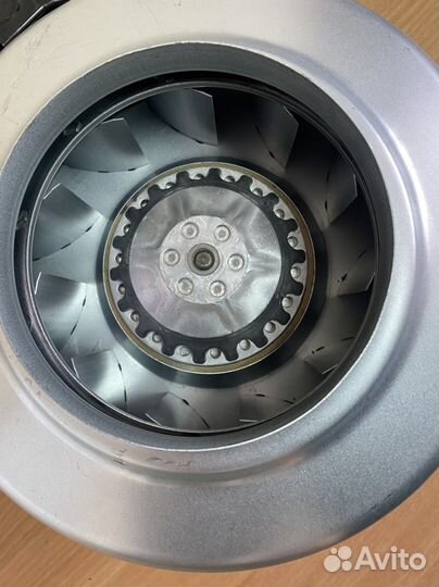 Вентилятор канальный металлический 125 мм