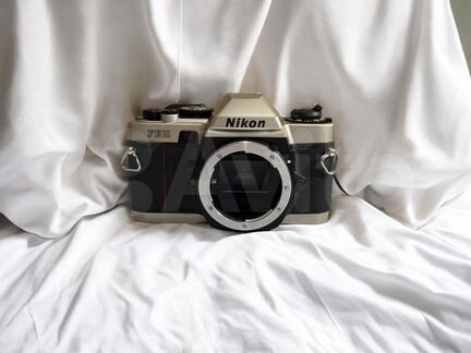 Пленочный фотоаппарат Nikon FE10