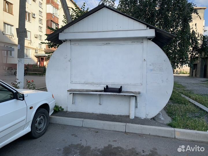 Железный киоск