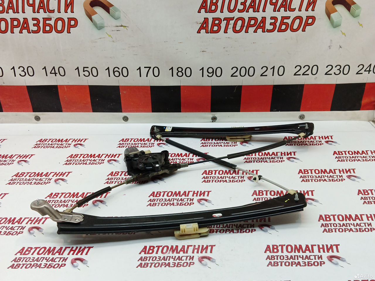 Стеклоподьемник передний Фольксваген Тигуан 2