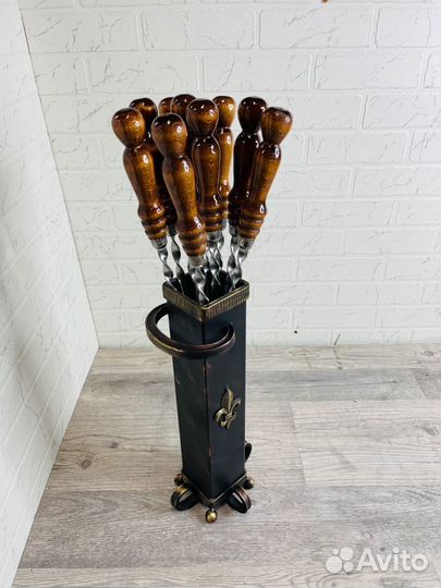 Для шампуров подставка