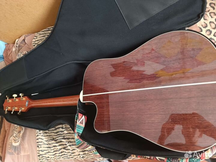 Электроакустическая гитара Takamine GD51CE NAT