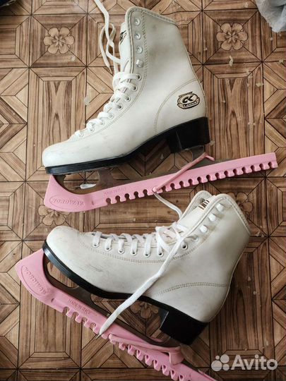 Коньки женские 38 размер