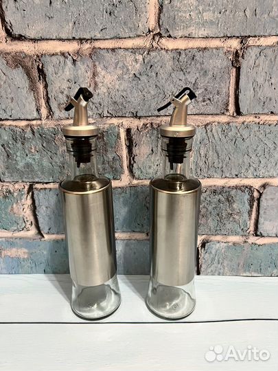 Новая емкость для масла