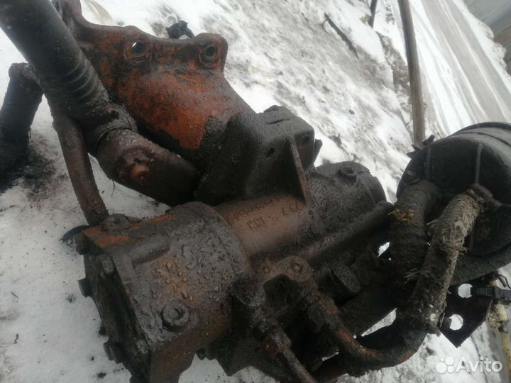 Мерседес MK 1217 рулевой редуктор