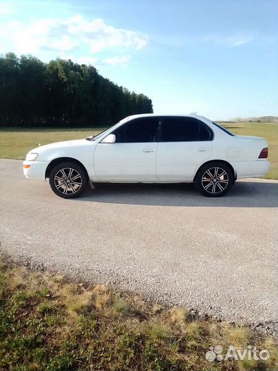 Toyota Corolla 1.6 AT, 1993, 345 364 км