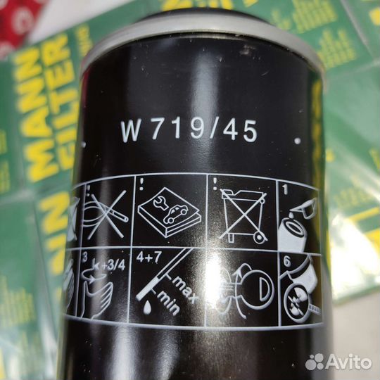 Фильтр масляный Mann W71945 (VAG 06J115403Q)