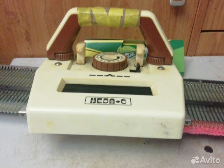 Вязальная машина нева 6