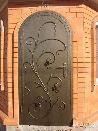 Входные металлические двери - любые