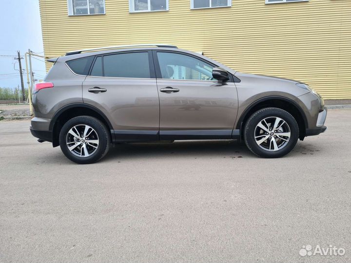 Toyota RAV4 2.5 AT, 2016, 83 000 км