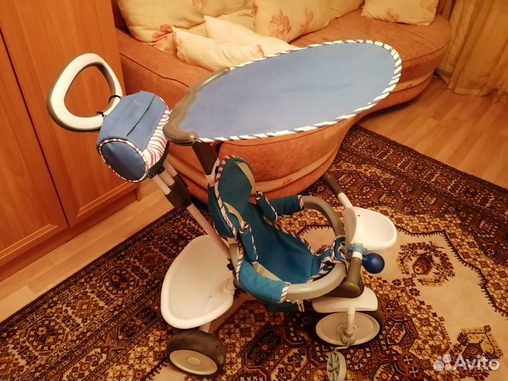 Детский трехколесный велосипед