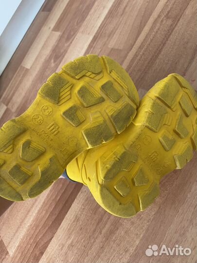 Детские резиновые сапоги 24 размер