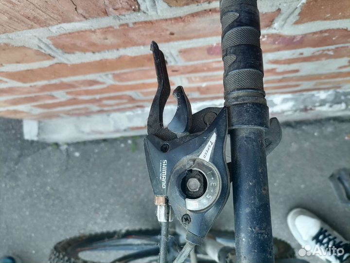 Велосипед на литых дисках BMW