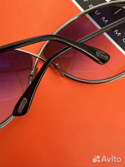 Солнцезащитные очки Tom ford женские