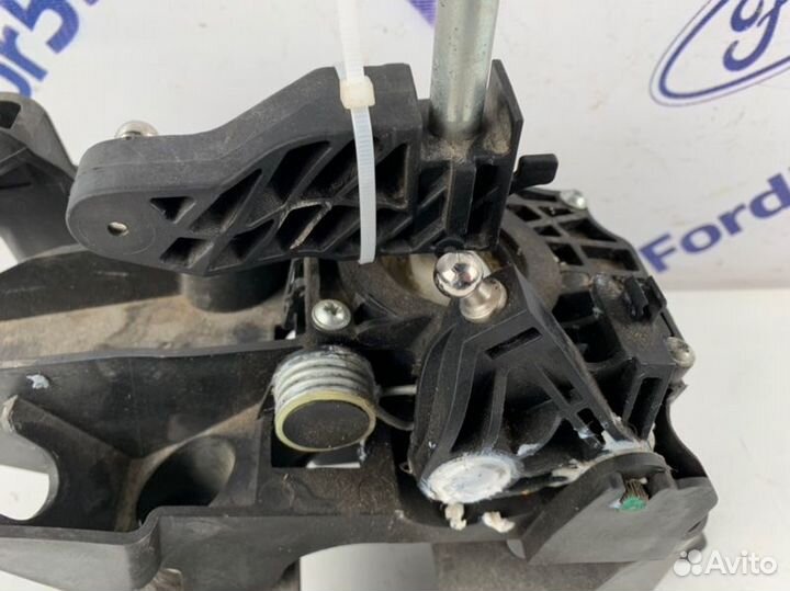 Селектор МКПП Ford Focus 3 CB8 2011-2015